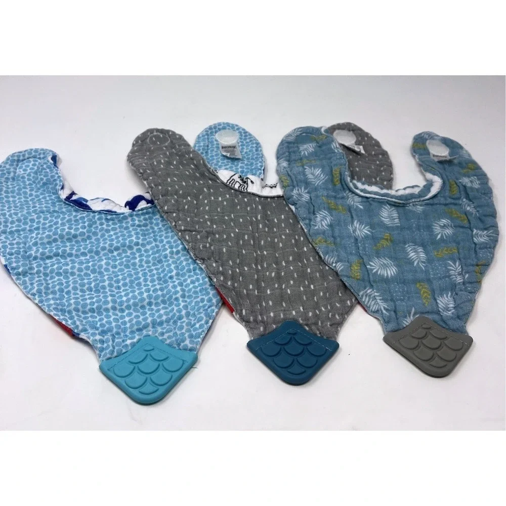 Set Of 3 Nuby Bibs With Tethers EUC Boys Blue Gray Animals